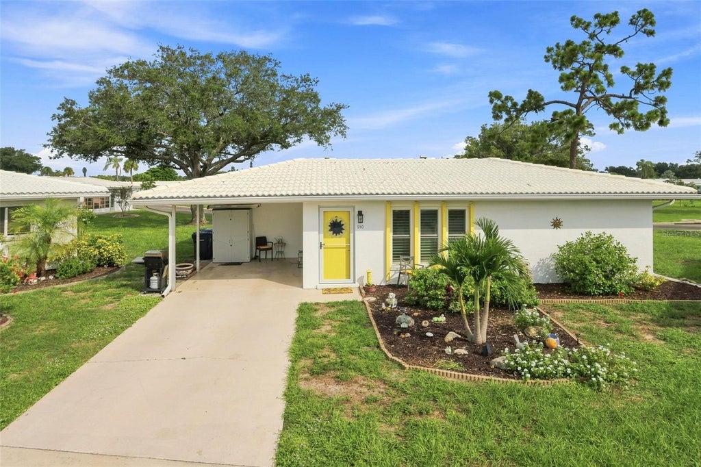 Photo of 510 Circlewood Drive #P1-2, Venice, FL 34293 (MLS # C7528554)