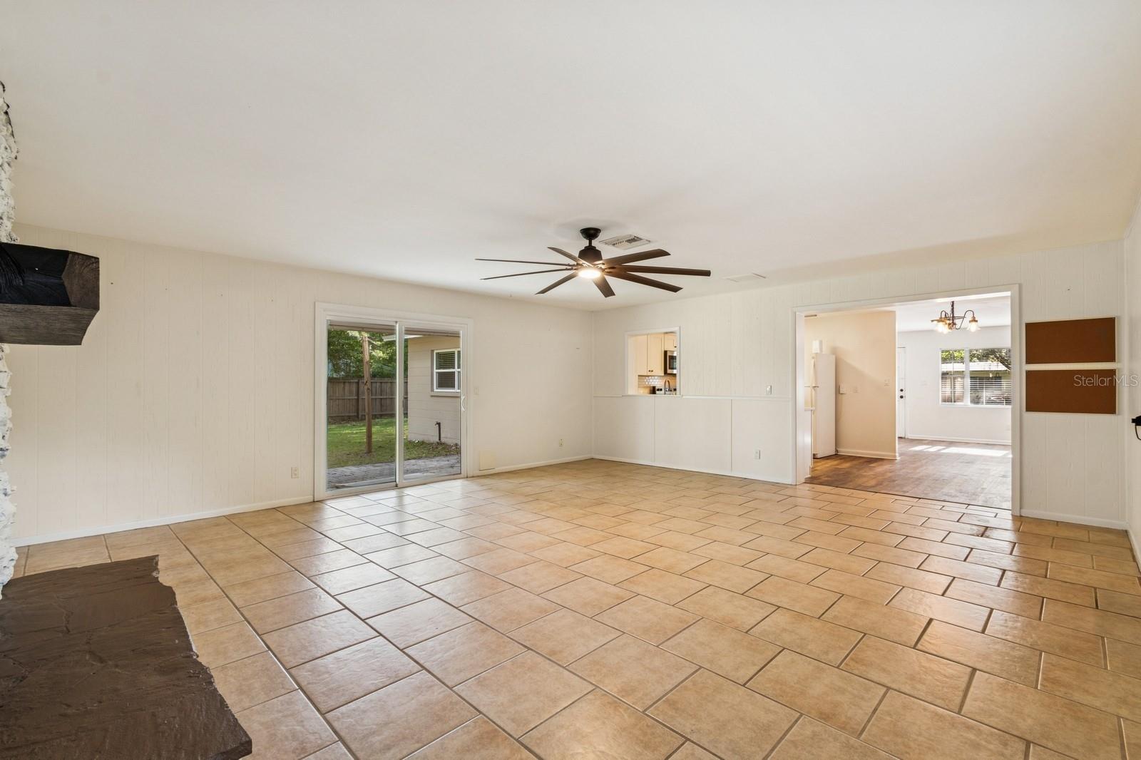 1805 NW 38TH DRIVE