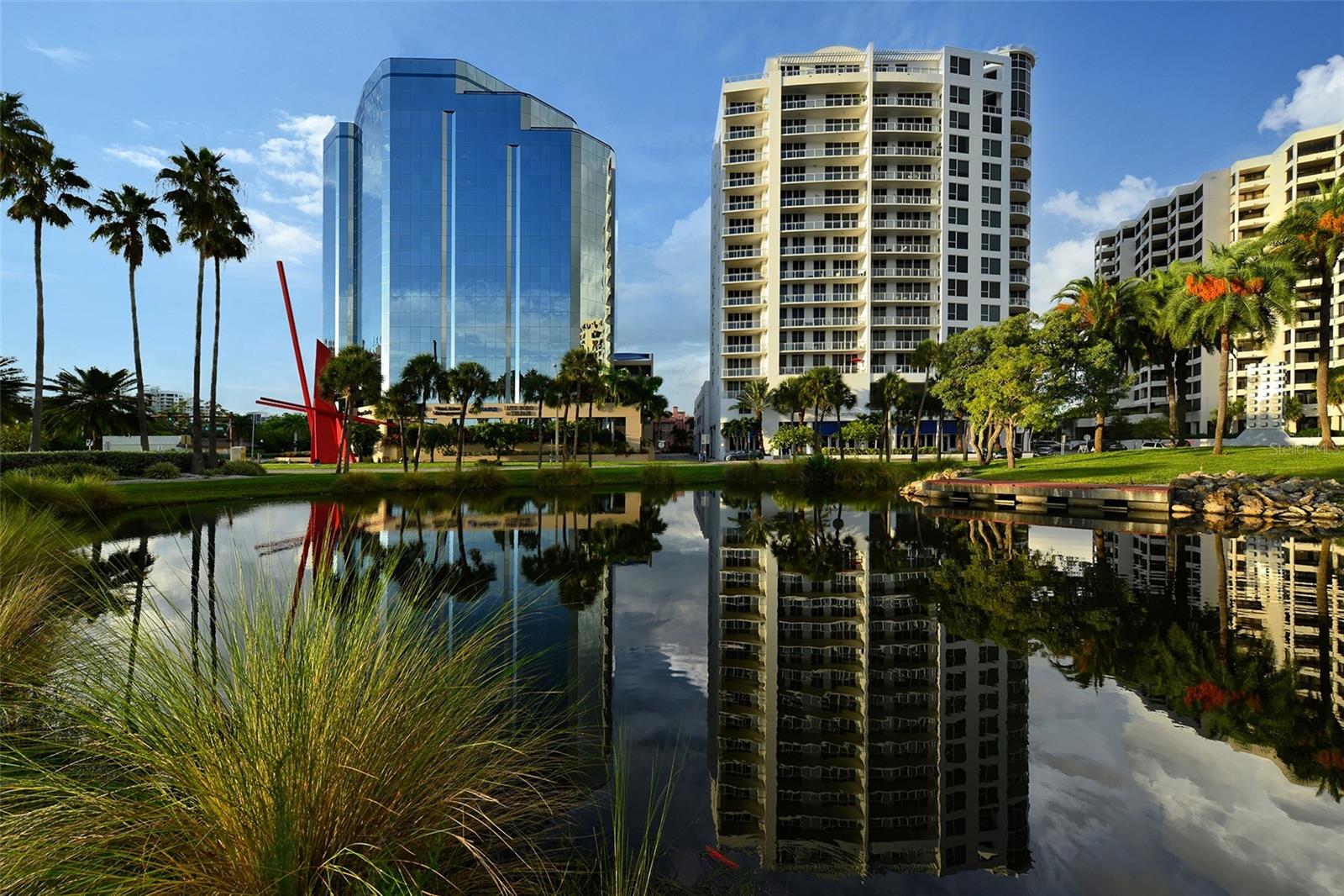 MARINA TOWER - Residential