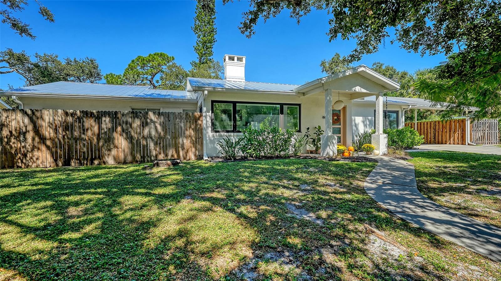 887 PATTERSON DRIVE