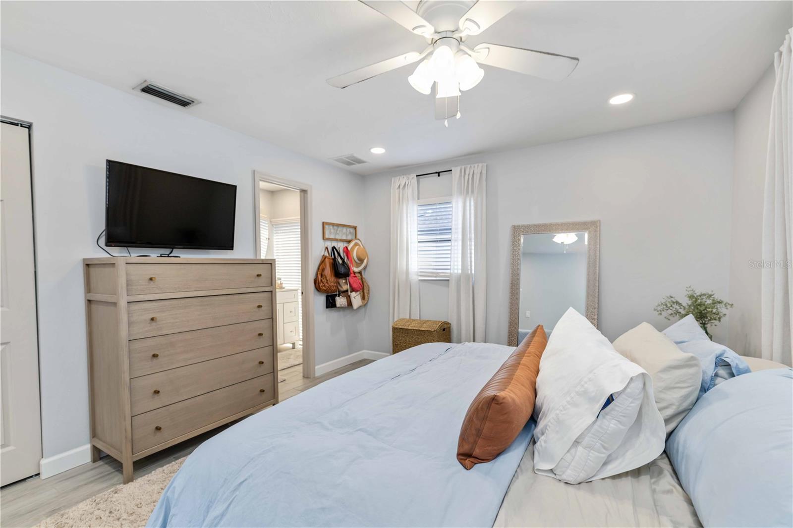 MEADOWS THE - Residential