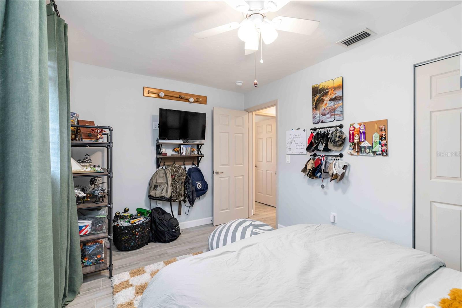 MEADOWS THE - Residential