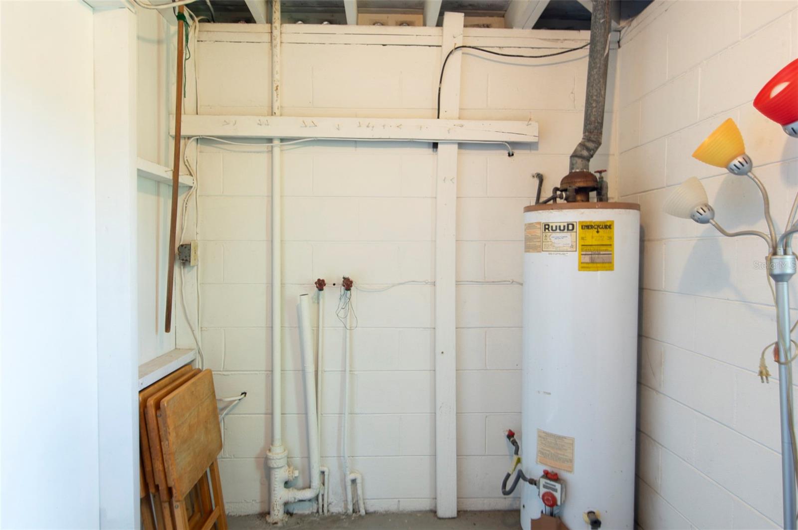 NEWPORT UNIT 1 - Residential