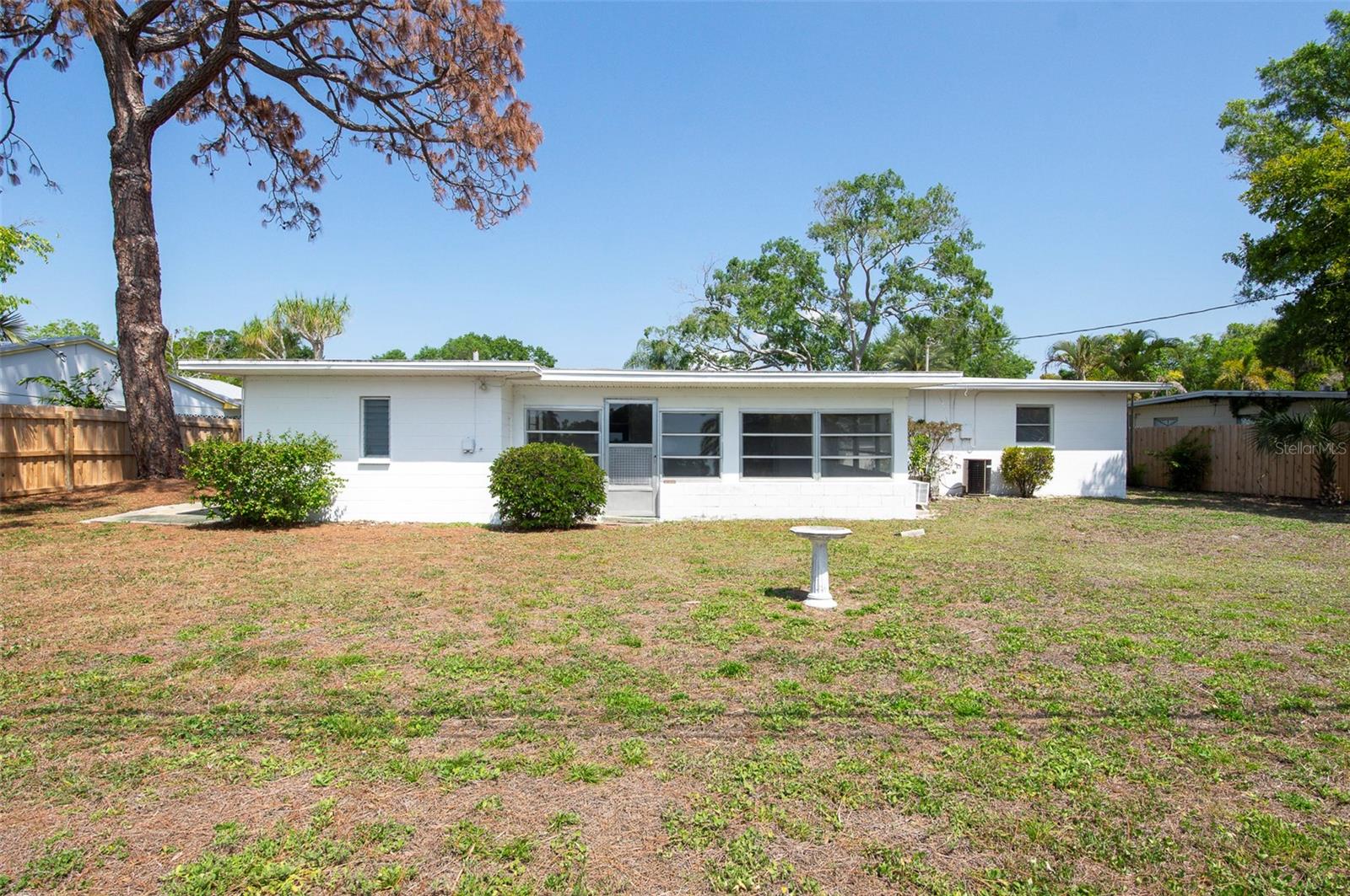 NEWPORT UNIT 1 - Residential