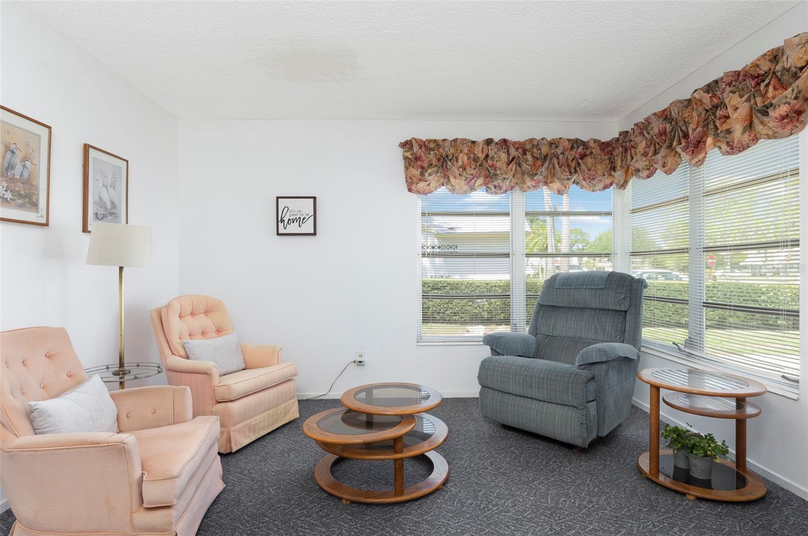 NEWPORT UNIT 1 - Residential