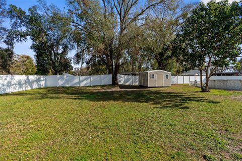 A home in LAND O LAKES