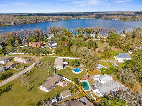 A home in LAND O LAKES