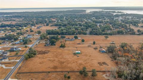 Tiny photo for 9900 SE Sunset Harbor Road, Summerfield, FL 34491 (MLS # OM717282)