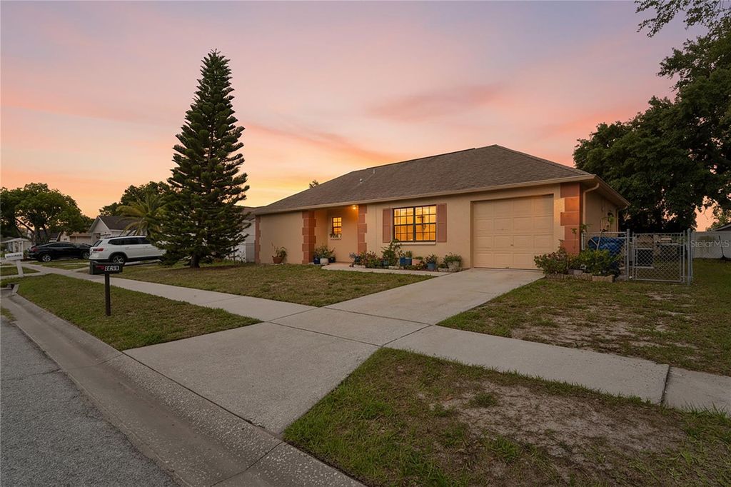 Photo of 1238 Fuchsia Drive, Holiday, FL 34691 (MLS # TB8511664)