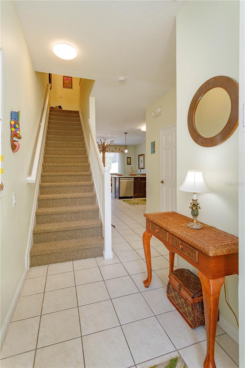 2348 SILVER PALM