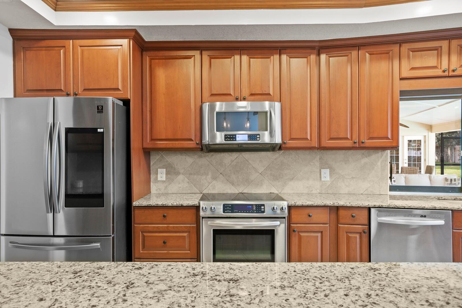 THERESA ARBOR - Residential