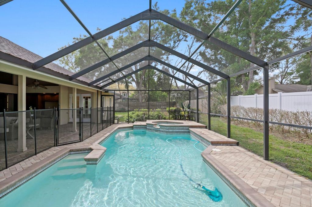 Photo of 11504 Moffat Place, Temple Terrace, FL 33617 (MLS # TB8494014)