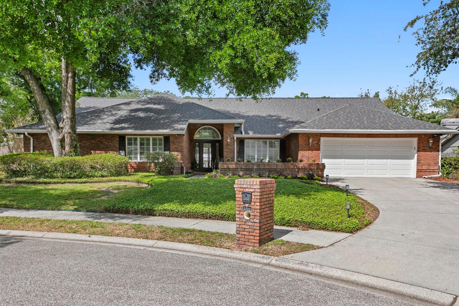 THERESA ARBOR - Residential