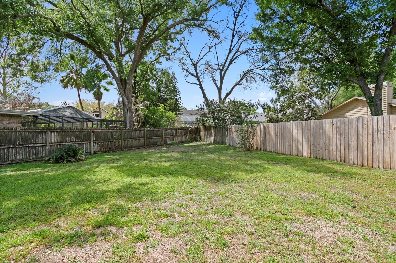 THERESA ARBOR - Residential