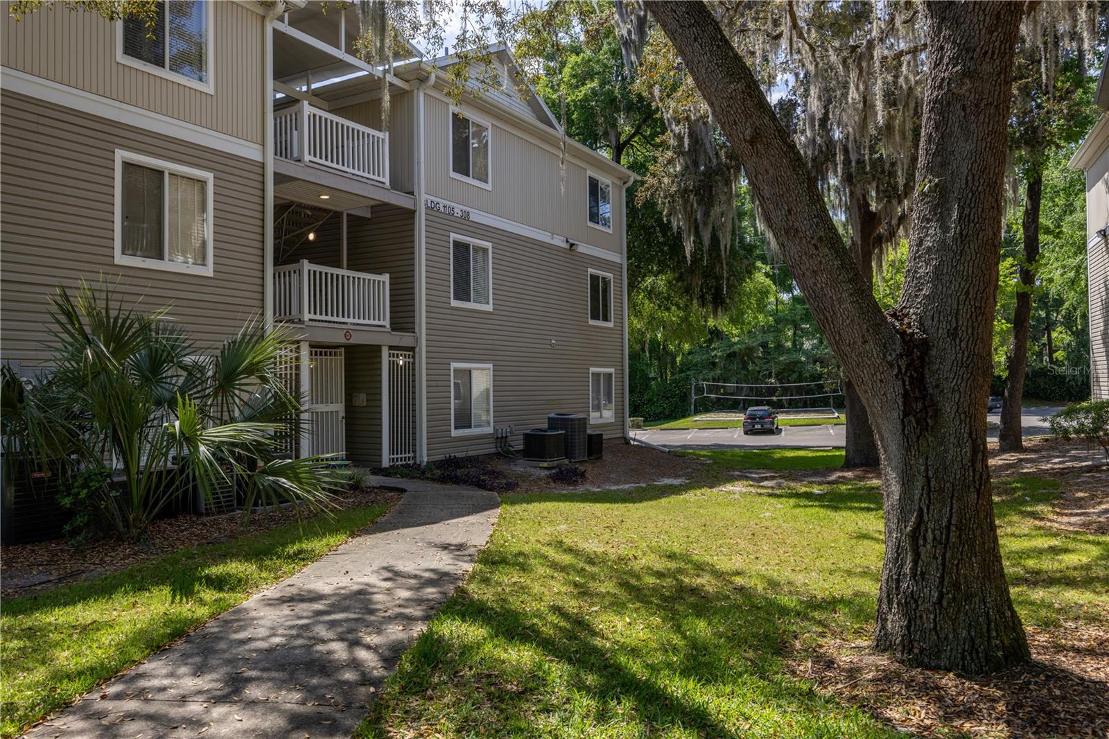 4000 SW 23RD STREET 1-106