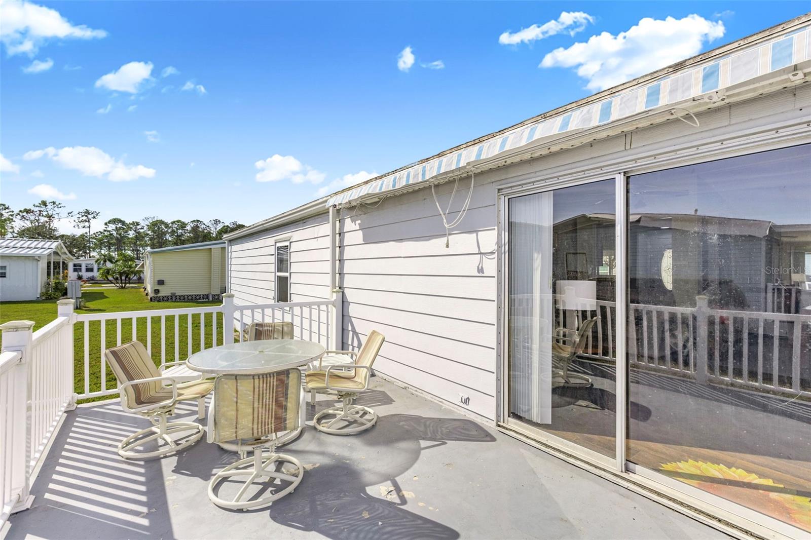 LA CASA MHP CO-OP - Residential