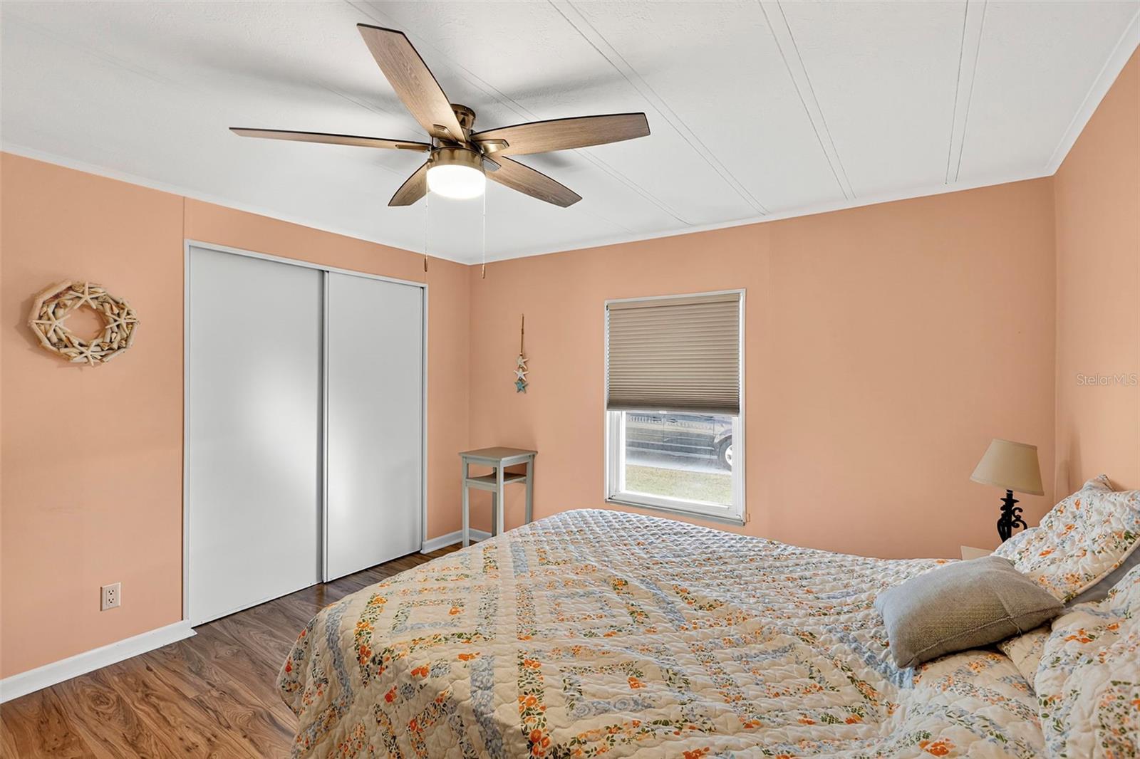 LA CASA MHP CO-OP - Residential