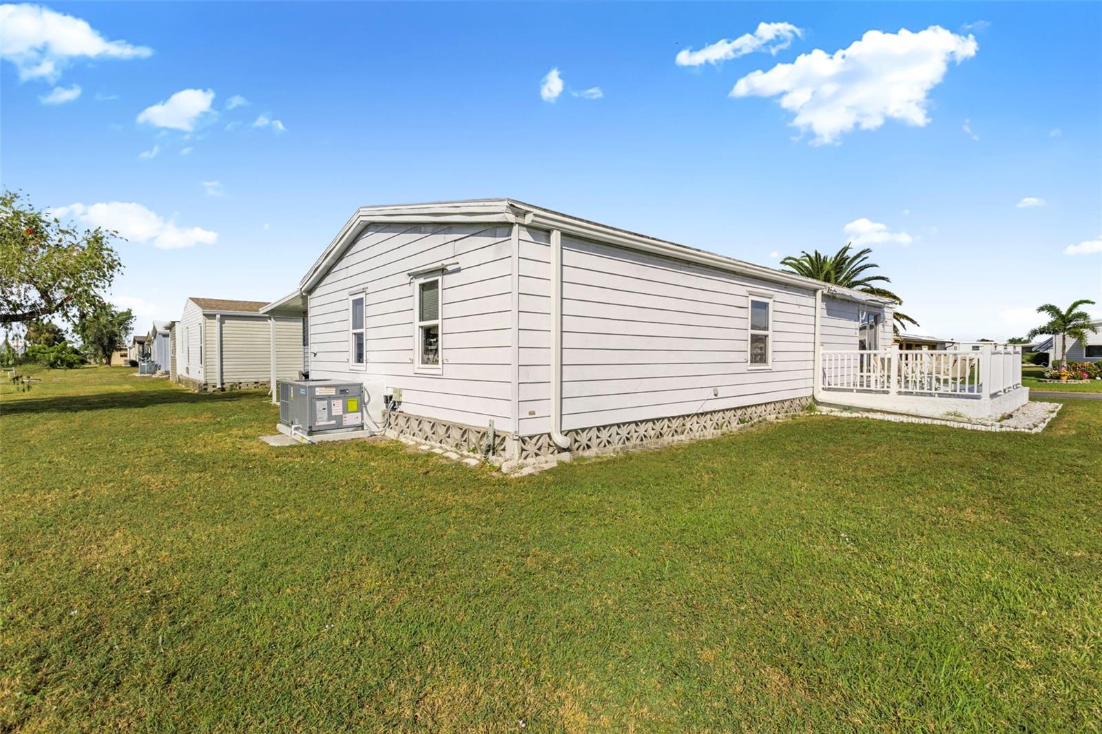 LA CASA MHP CO-OP - Residential