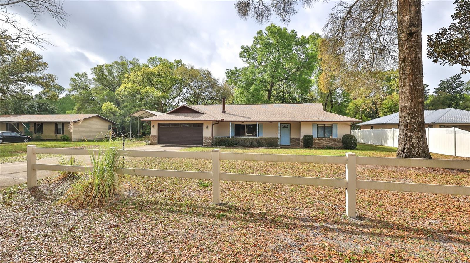 LAKE HELEN BLKS 132-133 146-147 HARLAN OAKS - Residential