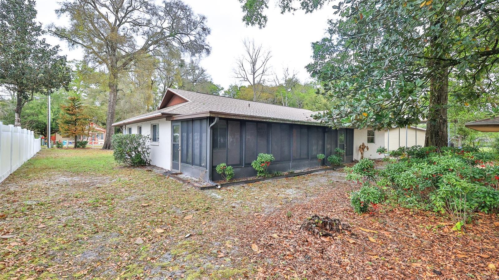 LAKE HELEN BLKS 132-133 146-147 HARLAN OAKS - Residential