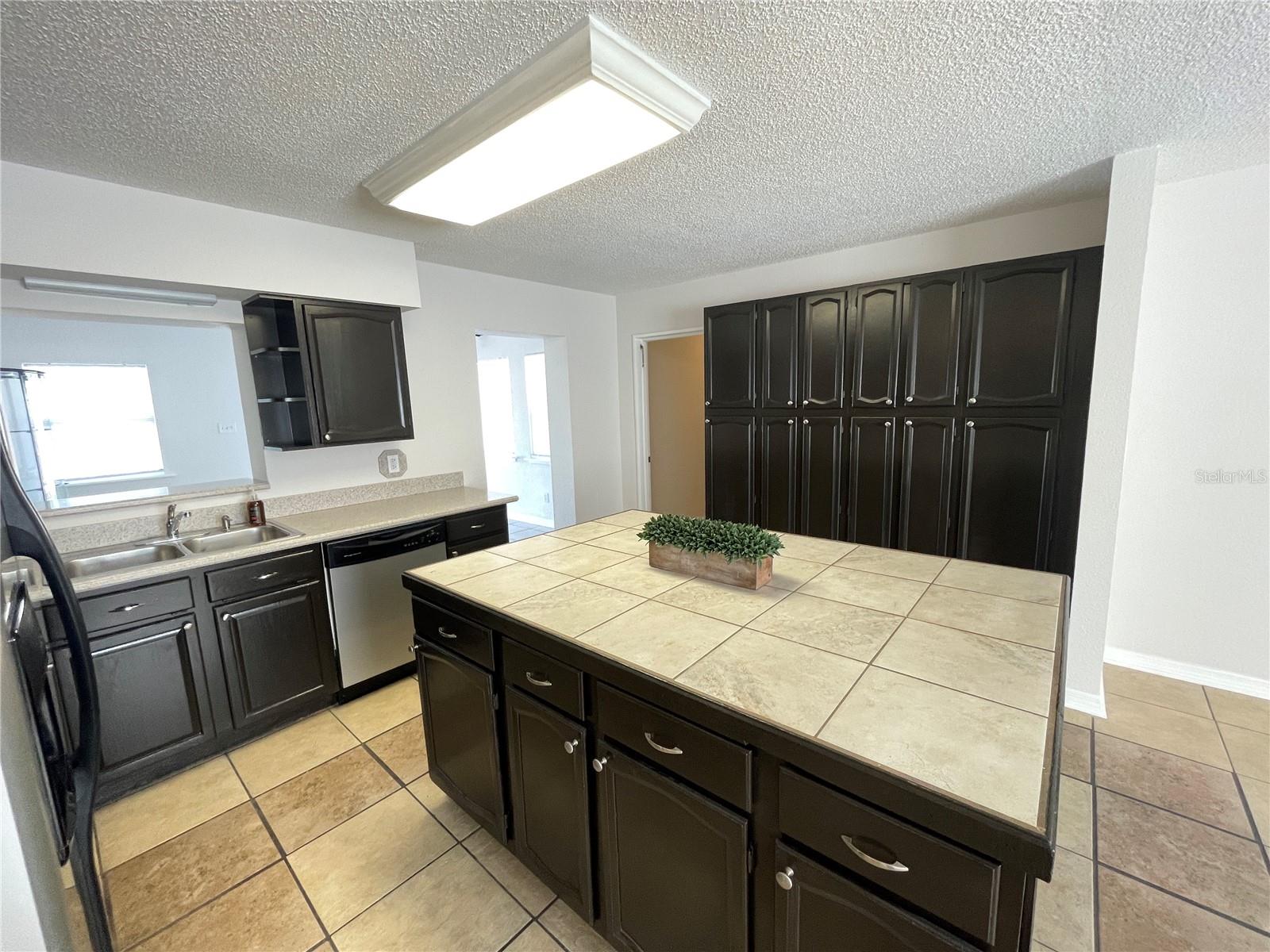8665 55TH STREET N