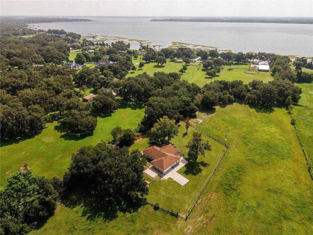 Photo of 3430 Westshore Drive, Saint Cloud, FL 34772 (MLS # S5154115)