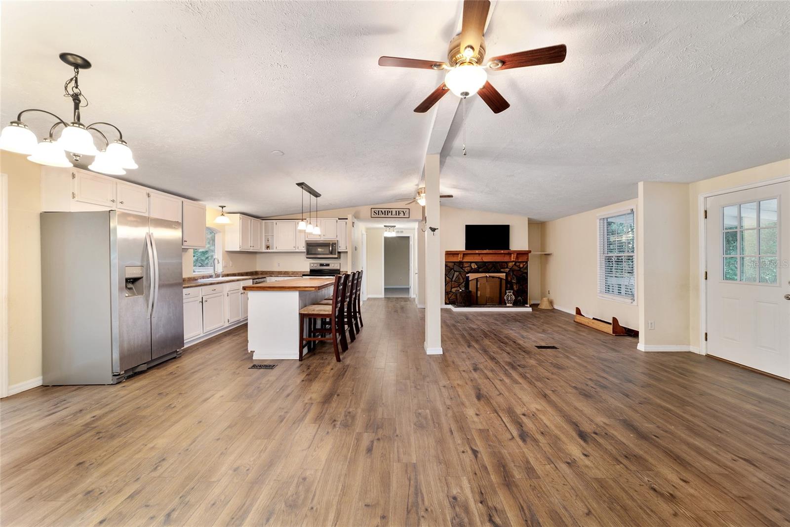 PLEASANT HILLS - Residential