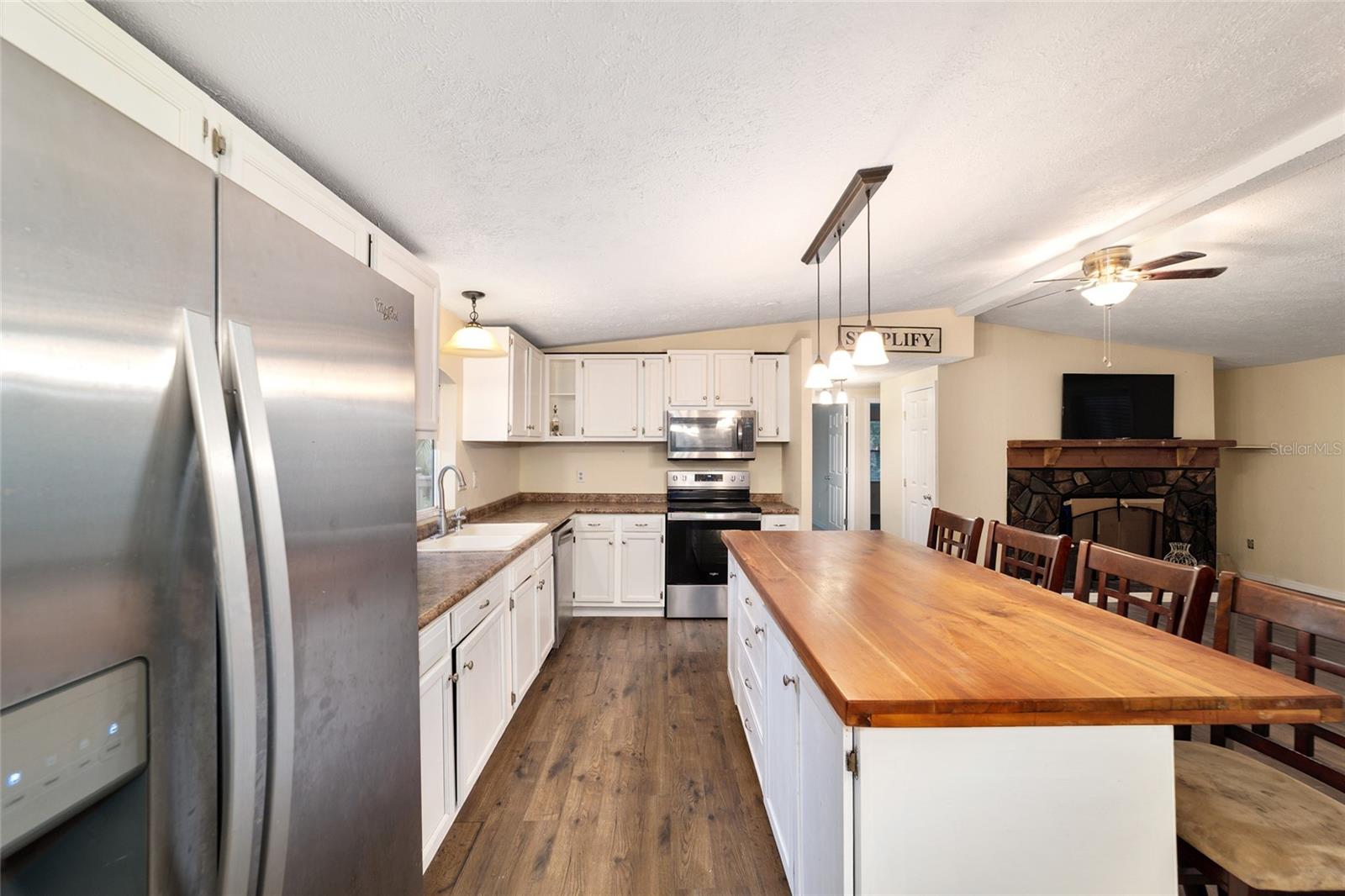PLEASANT HILLS - Residential