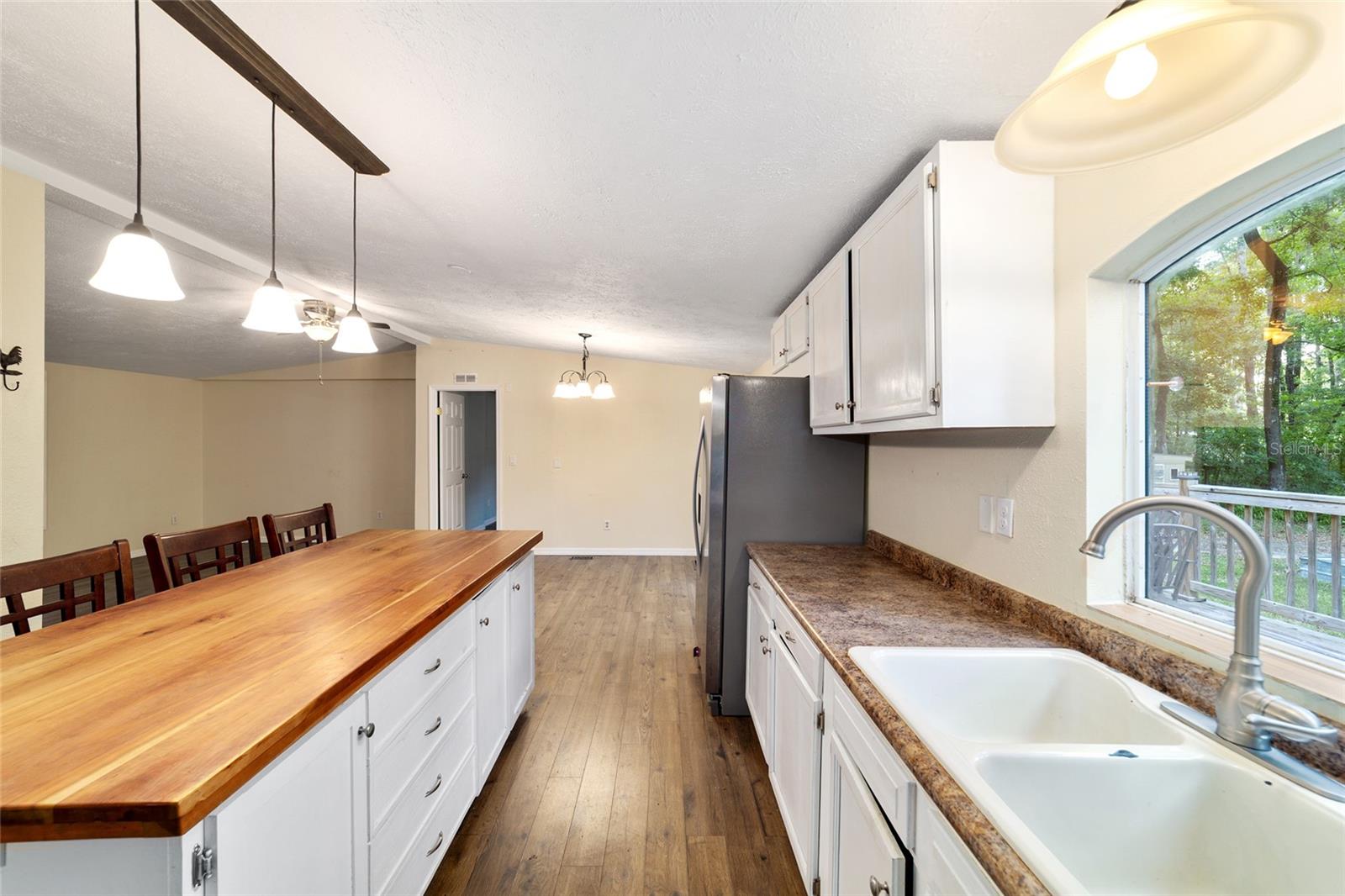 PLEASANT HILLS - Residential