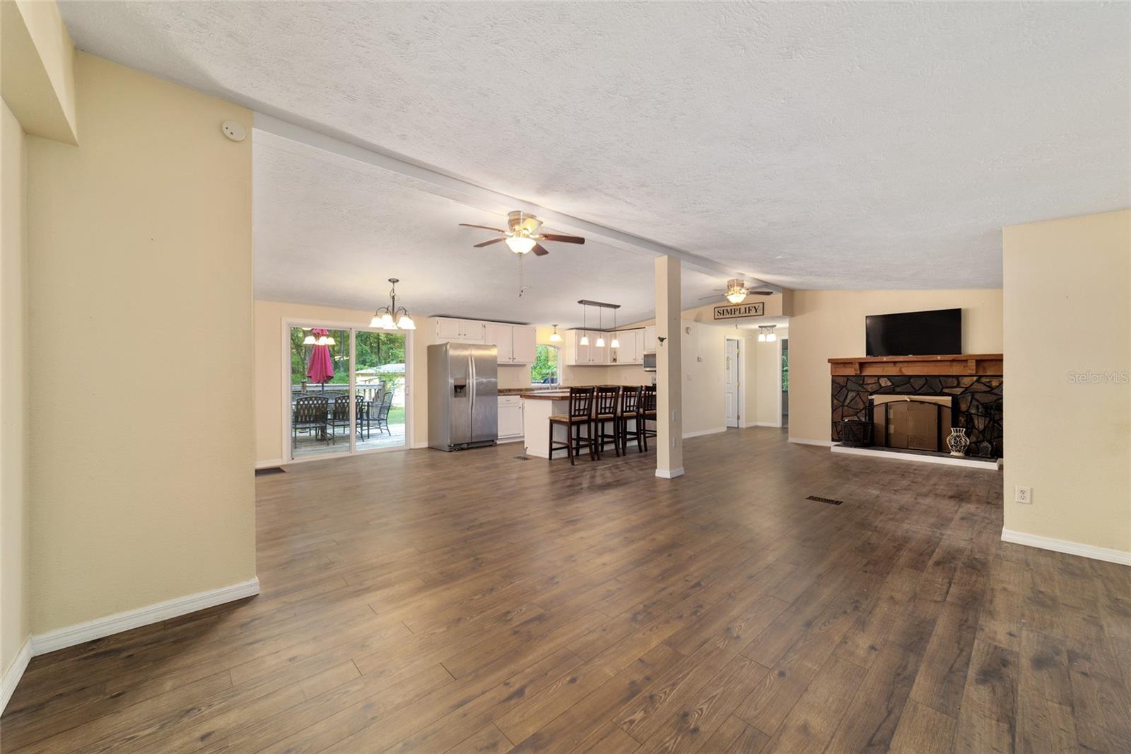 PLEASANT HILLS - Residential