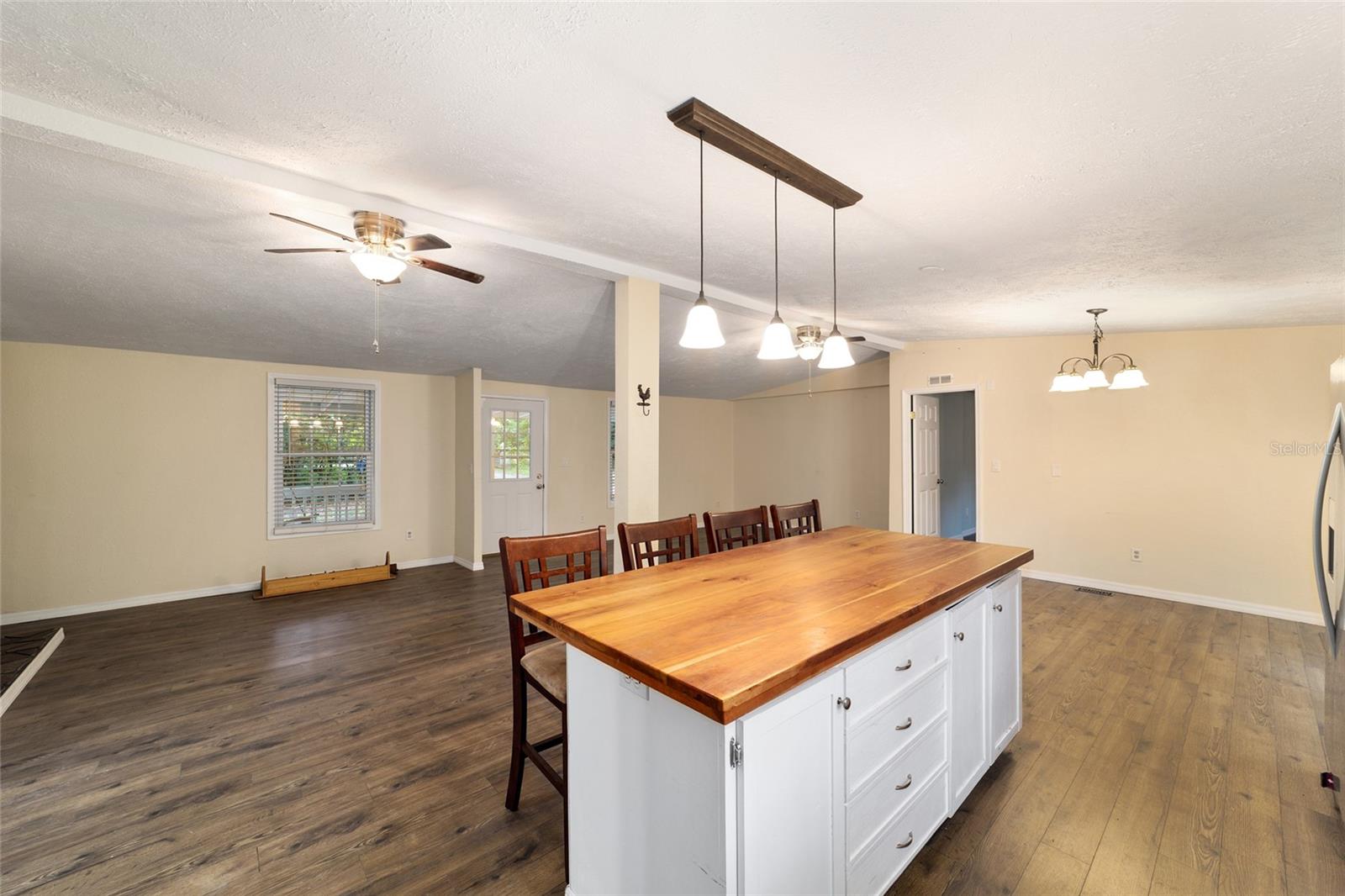 PLEASANT HILLS - Residential