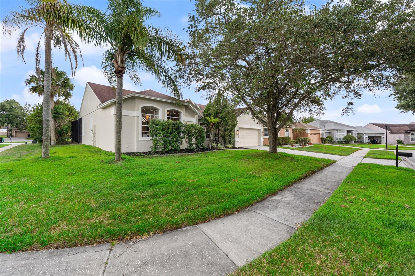UNIVERSITY ESTATES - Residential