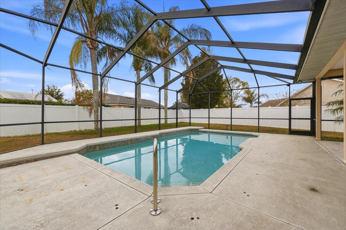 HUNTERS RIDGE - Residential