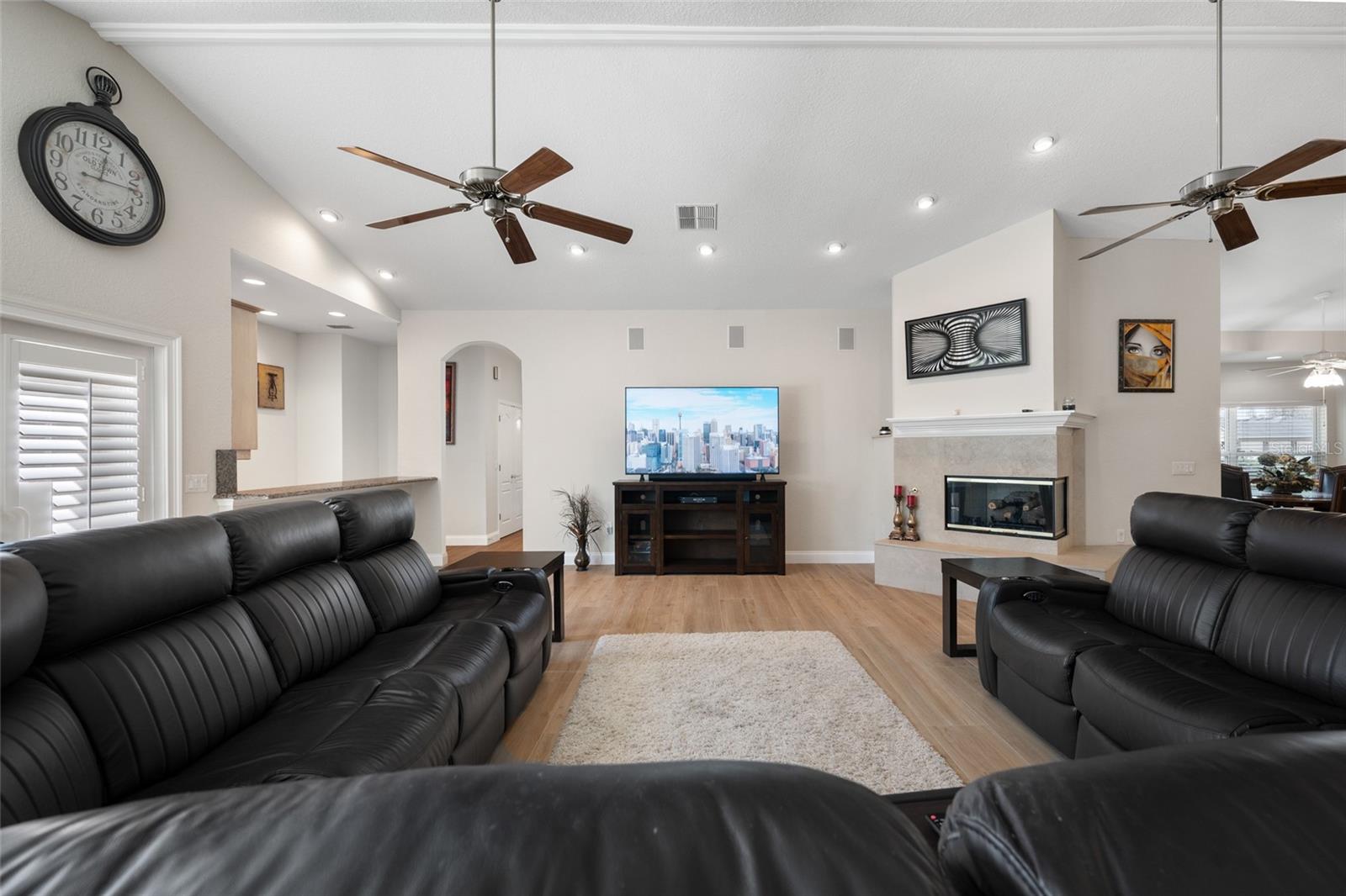 PASCO TRAILS - Residential
