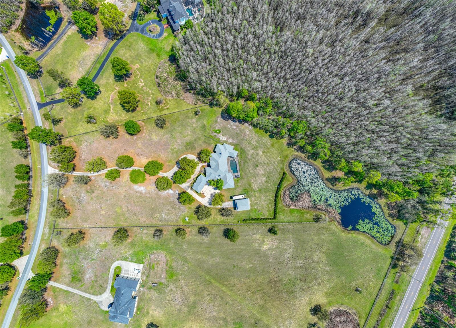 PASCO TRAILS - Residential