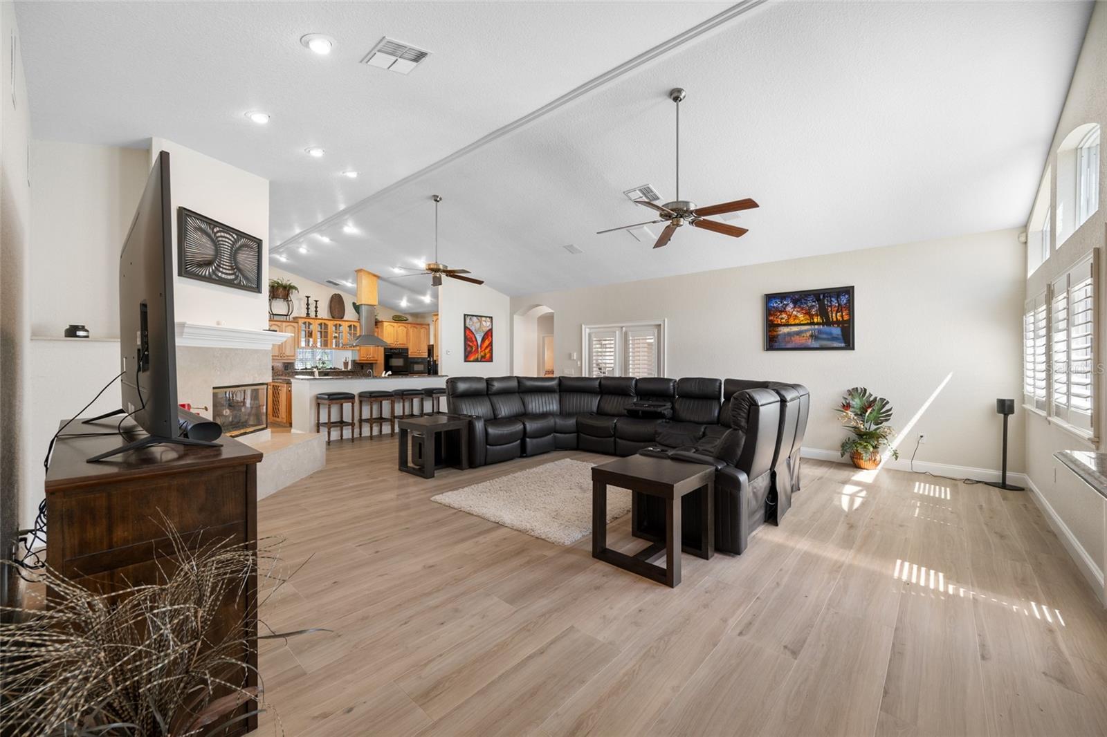 PASCO TRAILS - Residential