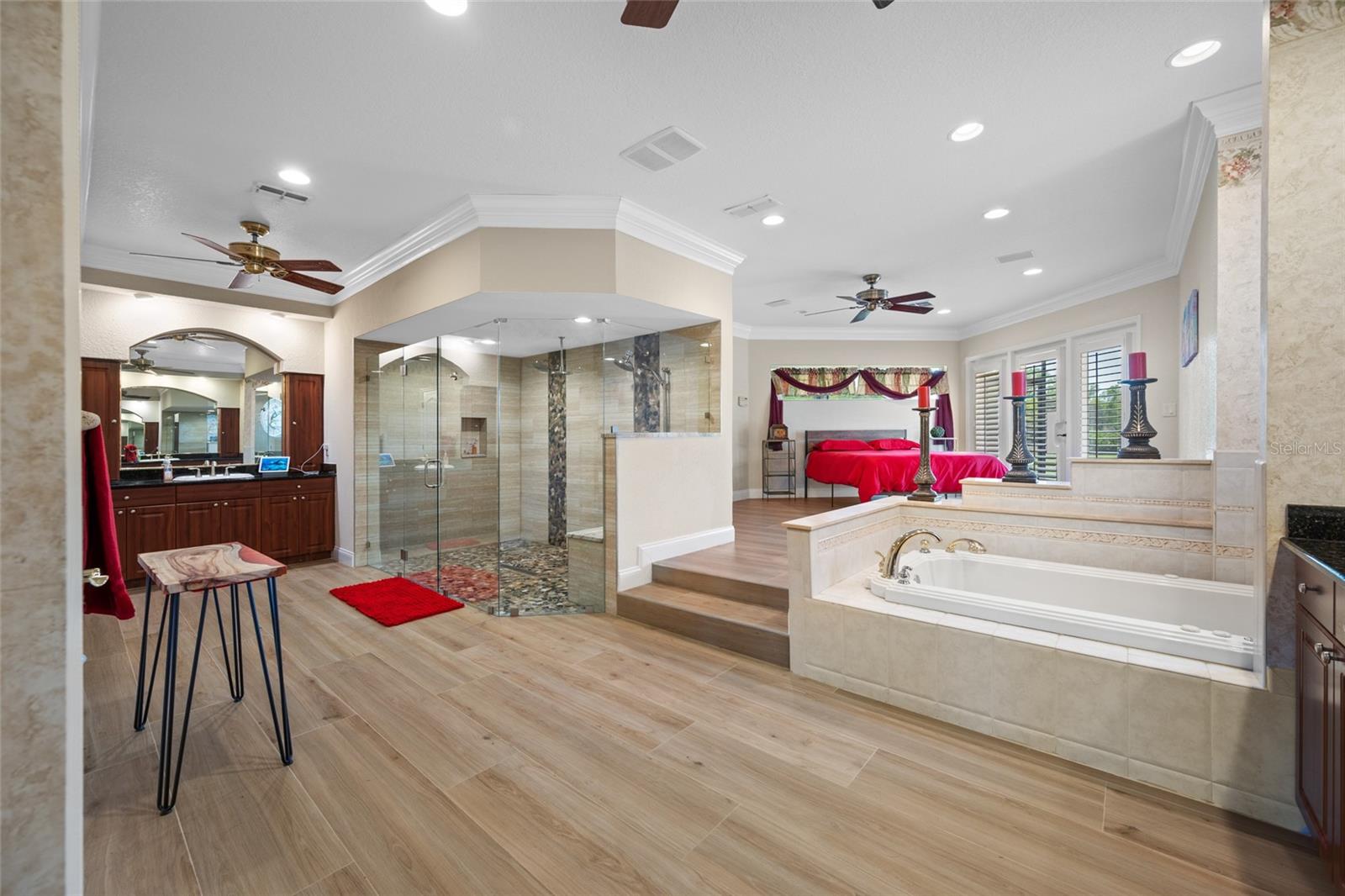 PASCO TRAILS - Residential