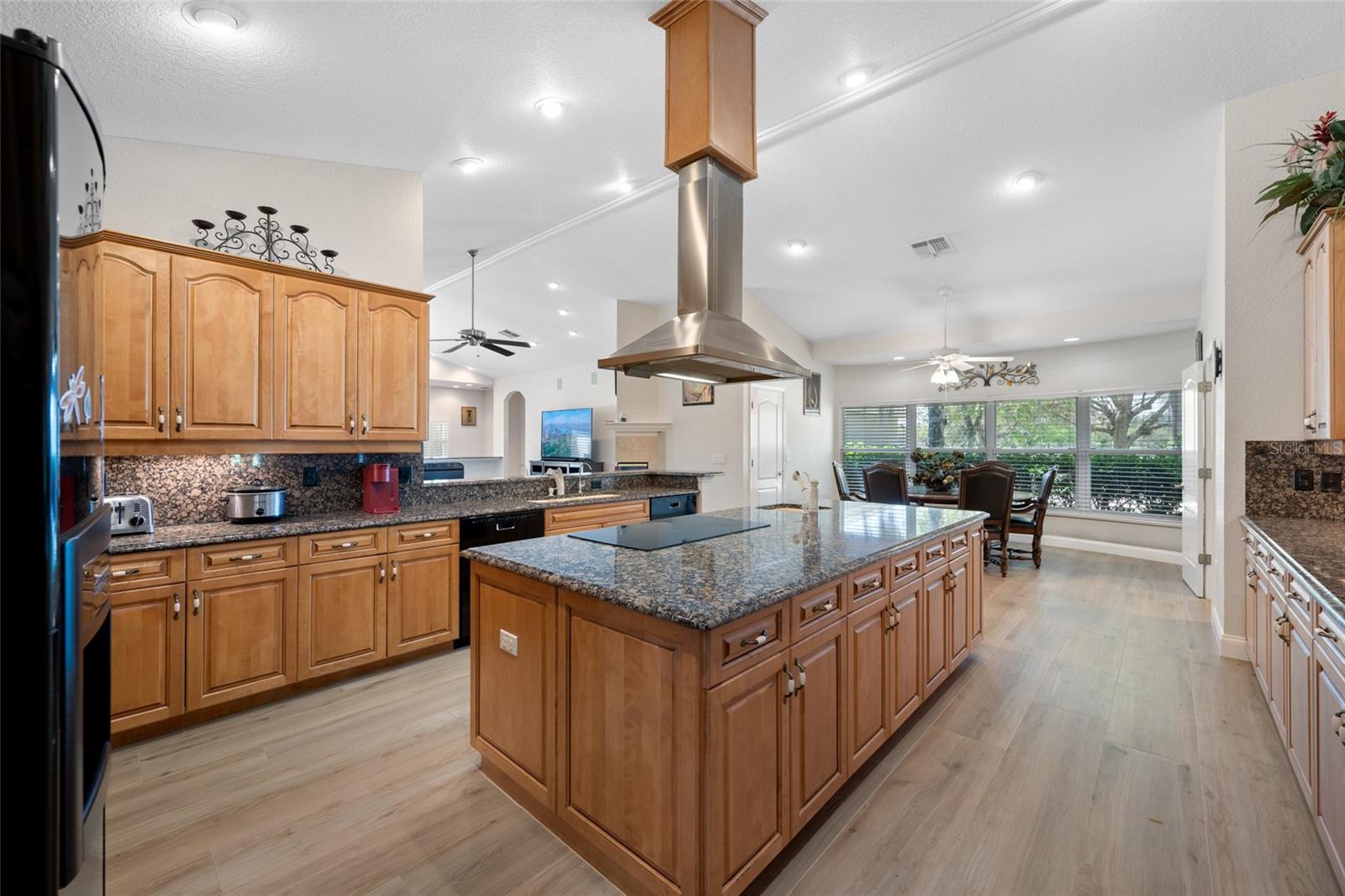 PASCO TRAILS - Residential