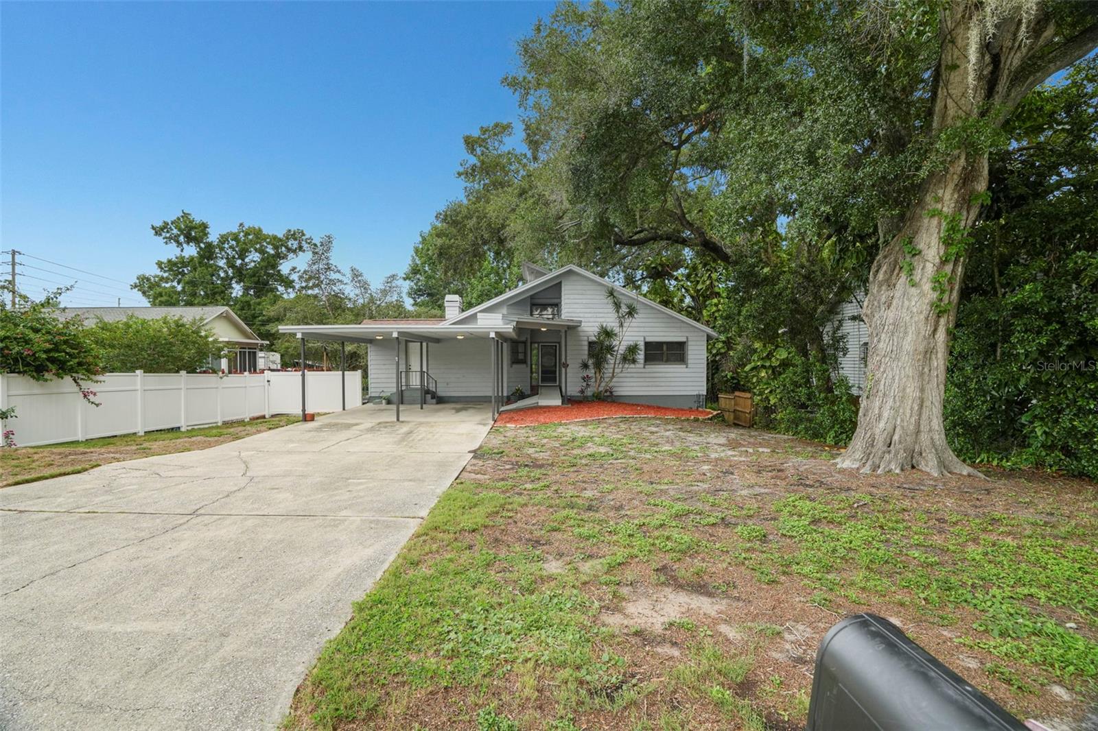 210 EDGEWOOD AVENUE