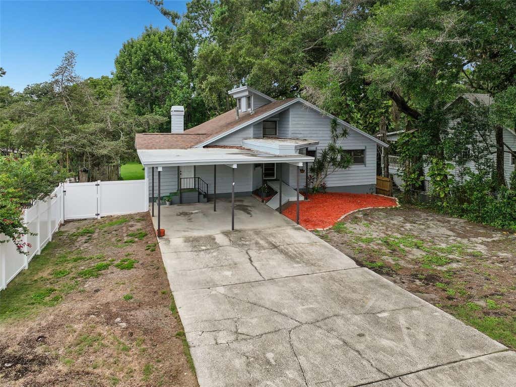 Photo of 210 Edgewood Avenue, Clearwater, FL 33755 (MLS # TB8525751)