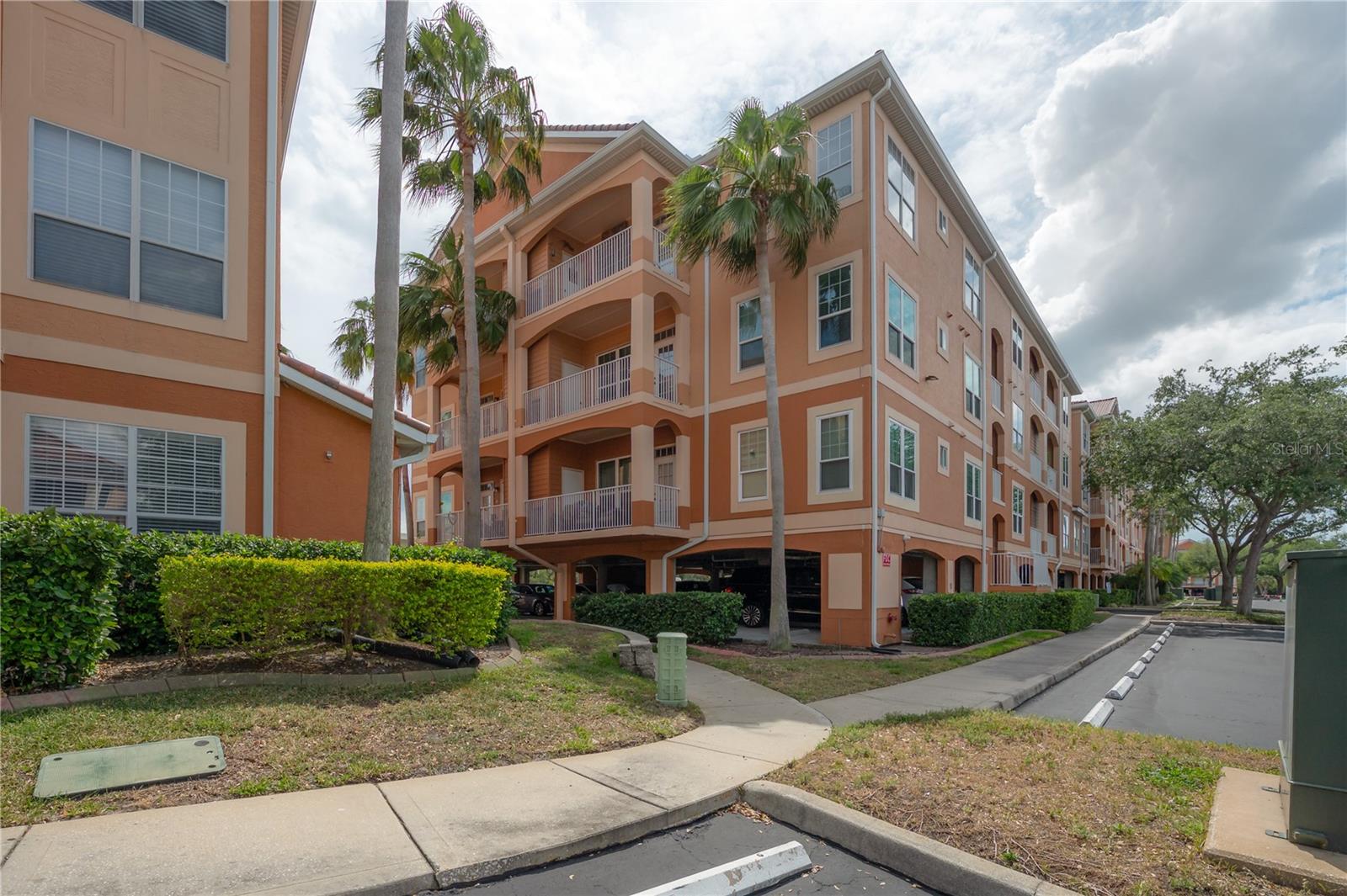 CULBREATH KEY BAYSIDE CONDOMIN - Residential