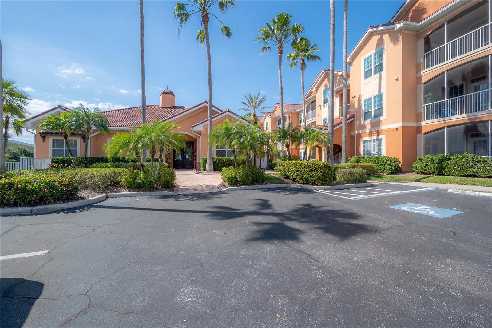 CULBREATH KEY BAYSIDE CONDOMIN - Residential