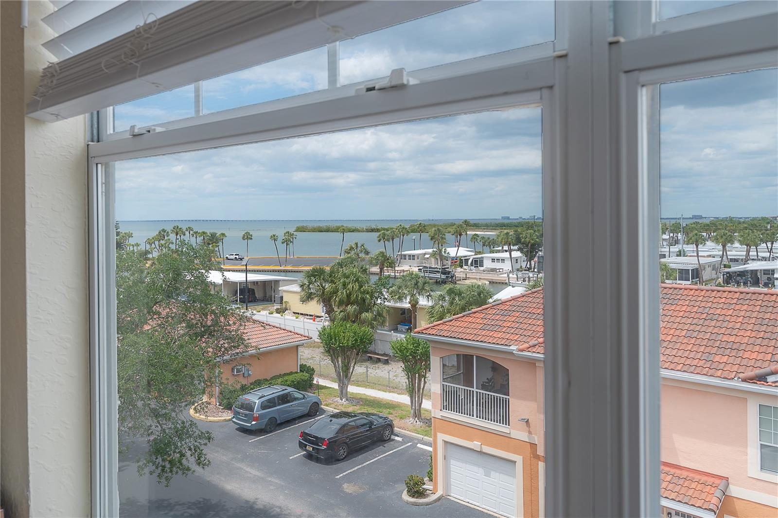CULBREATH KEY BAYSIDE CONDOMIN - Residential