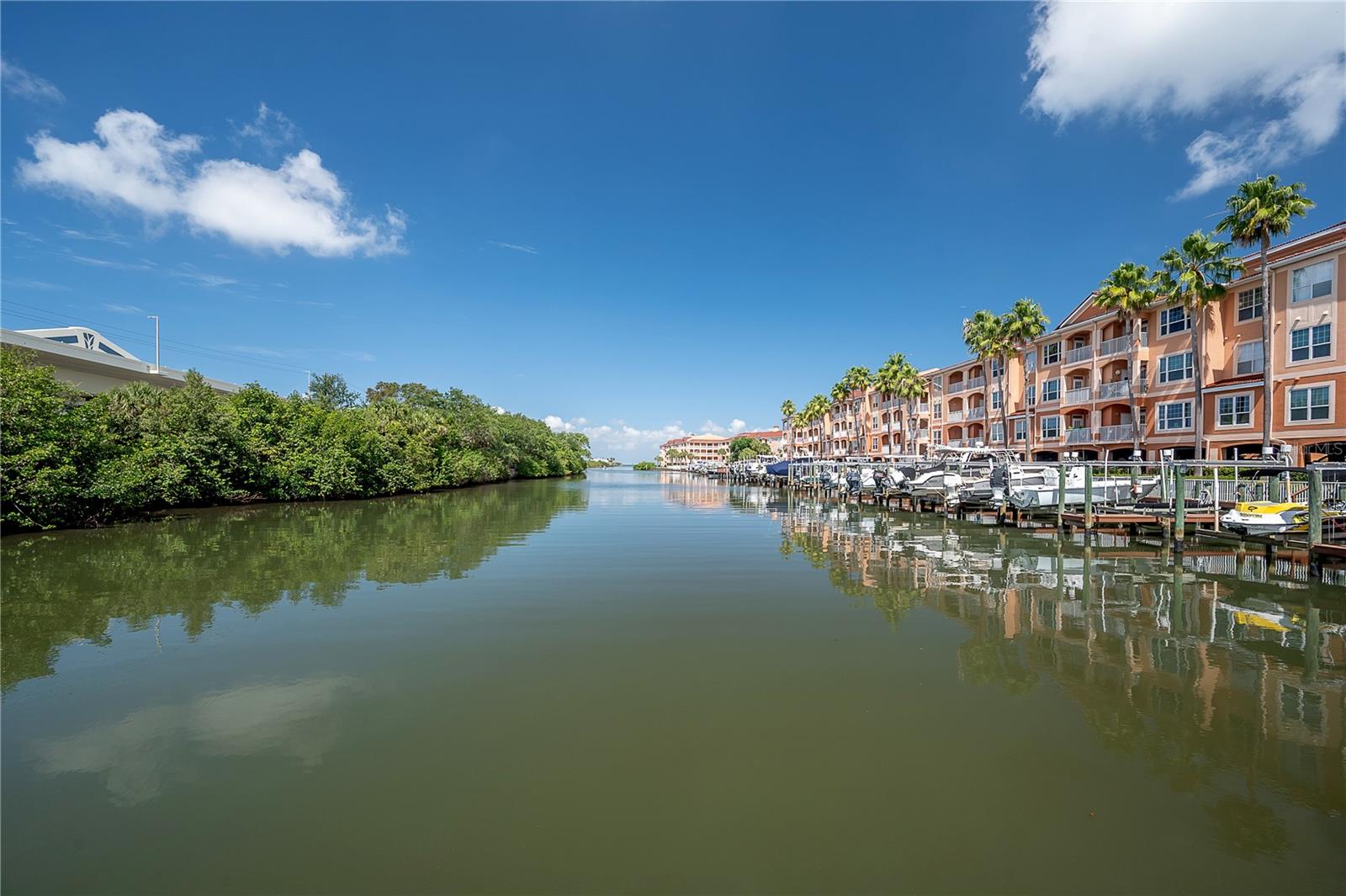 CULBREATH KEY BAYSIDE CONDOMIN - Residential