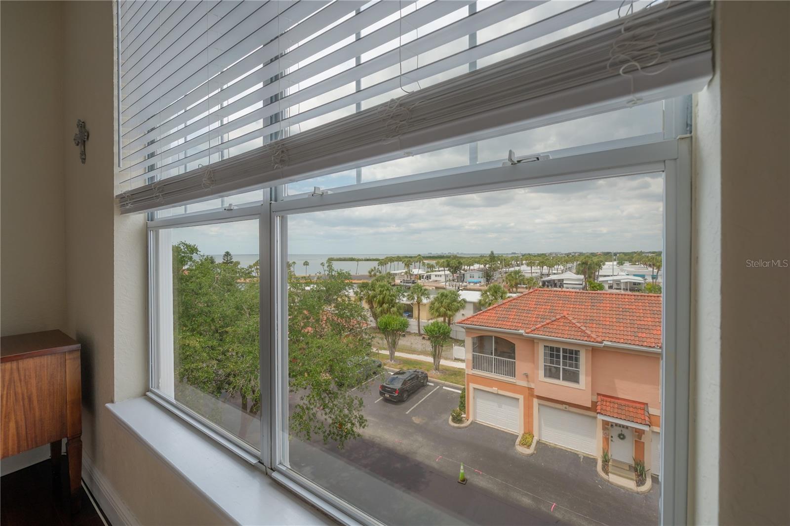 CULBREATH KEY BAYSIDE CONDOMIN - Residential