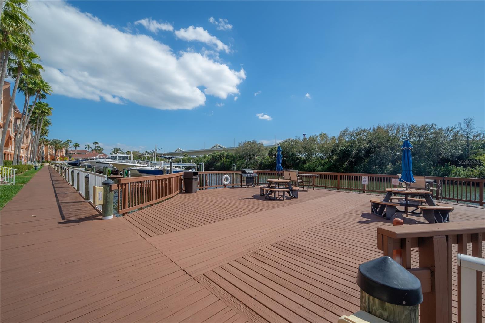 CULBREATH KEY BAYSIDE CONDOMIN - Residential