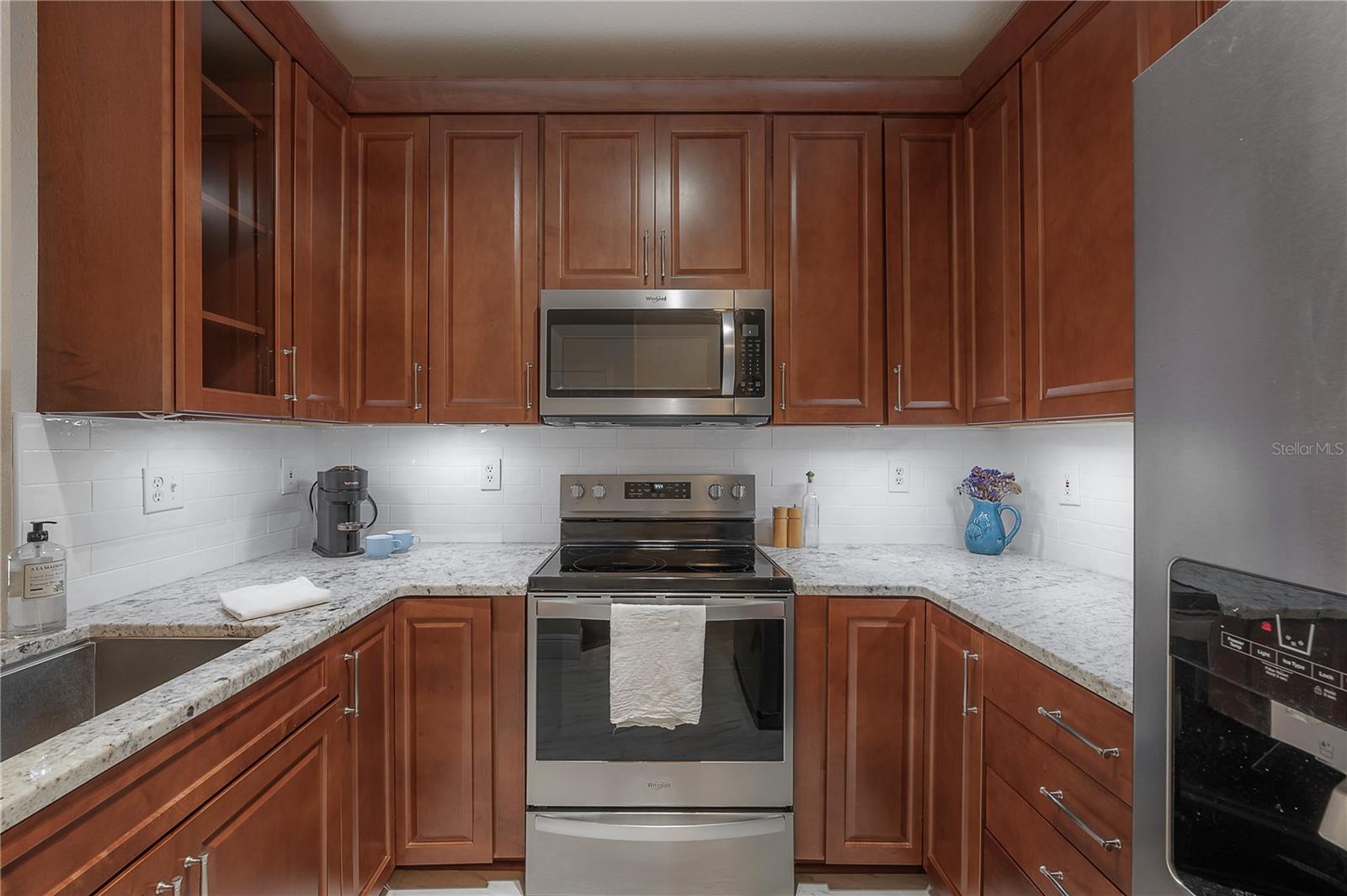 CULBREATH KEY BAYSIDE CONDOMIN - Residential