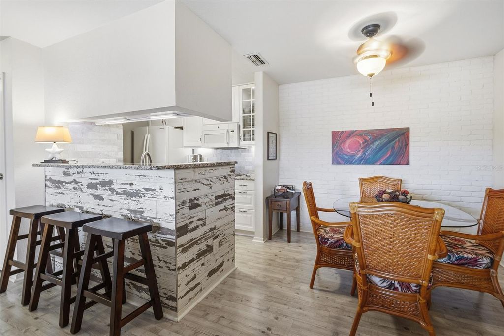 Photo of 1400 Gandy Boulevard N #113, St Petersburg, FL 33702 (MLS # TB8485871)