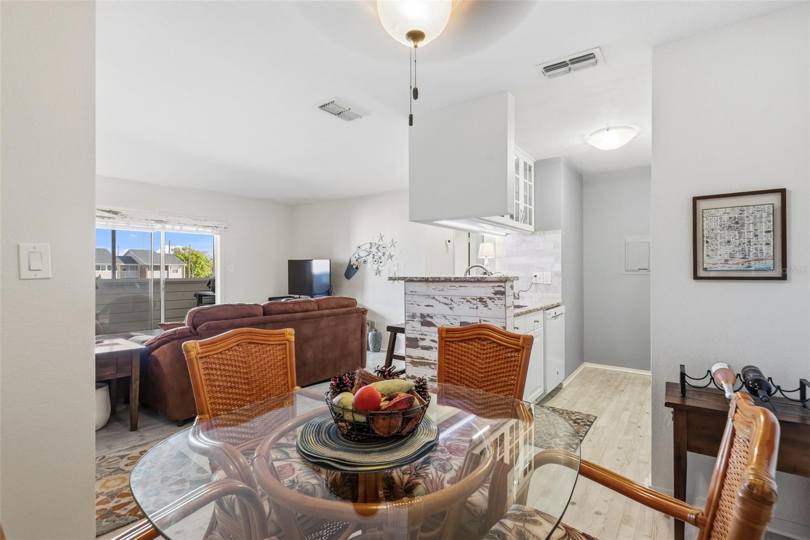 WINDJAMMER CONDO - Residential