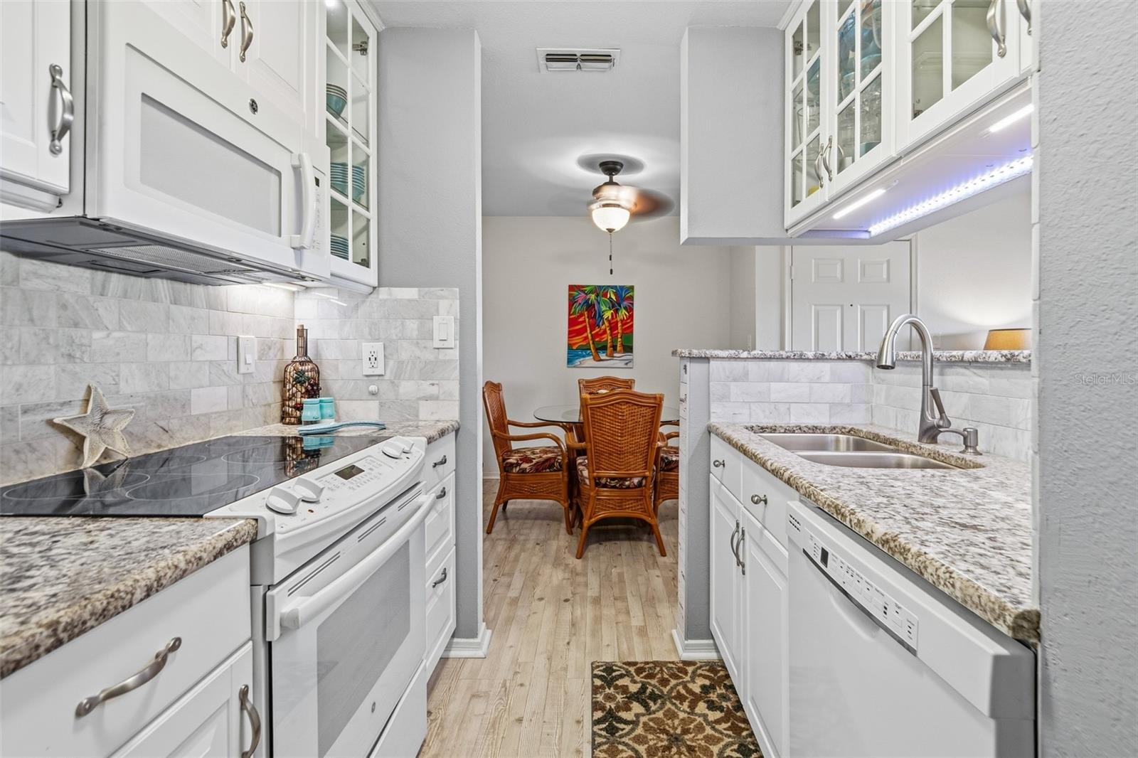 WINDJAMMER CONDO - Residential